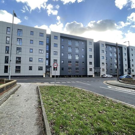 Deluxe New Build 2 Bedroom 2 Bathroom Apartment - Free Secure Parking Manchester Kültér fotó