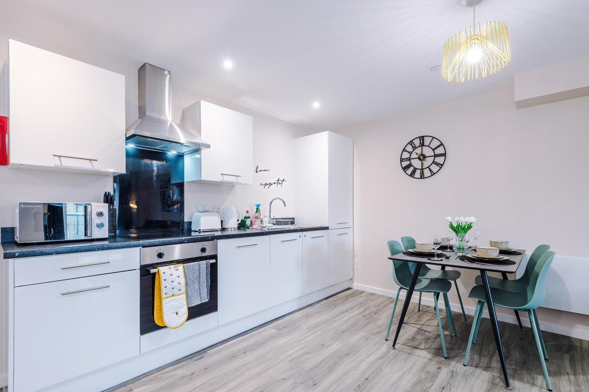 Deluxe New Build 2 Bedroom 2 Bathroom Apartment - Free Secure Parking Manchester Kültér fotó